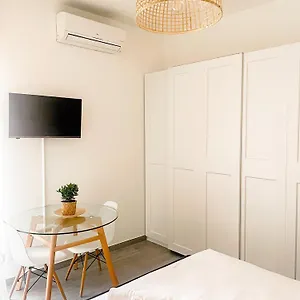 fashion-week-studio-apartment-near-navigli.it-lombardy.com/